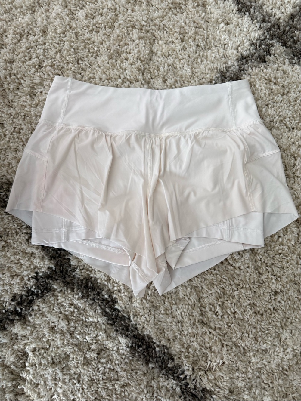 lululemon athletica Women's Light Cream Layered Skort Shorts